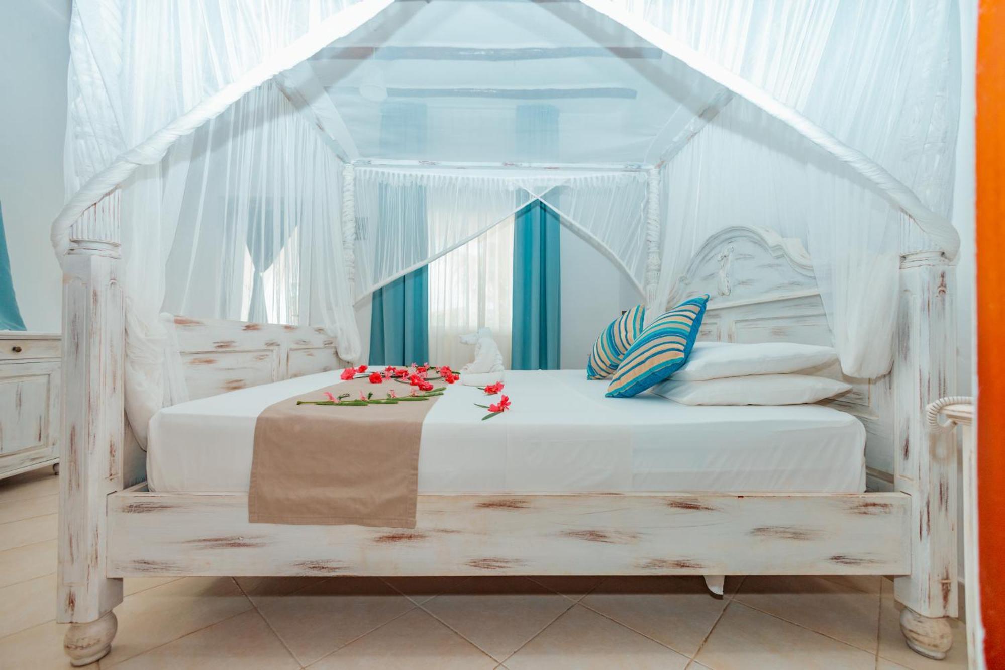 Twiga Beach Resort Watamu Buitenkant foto