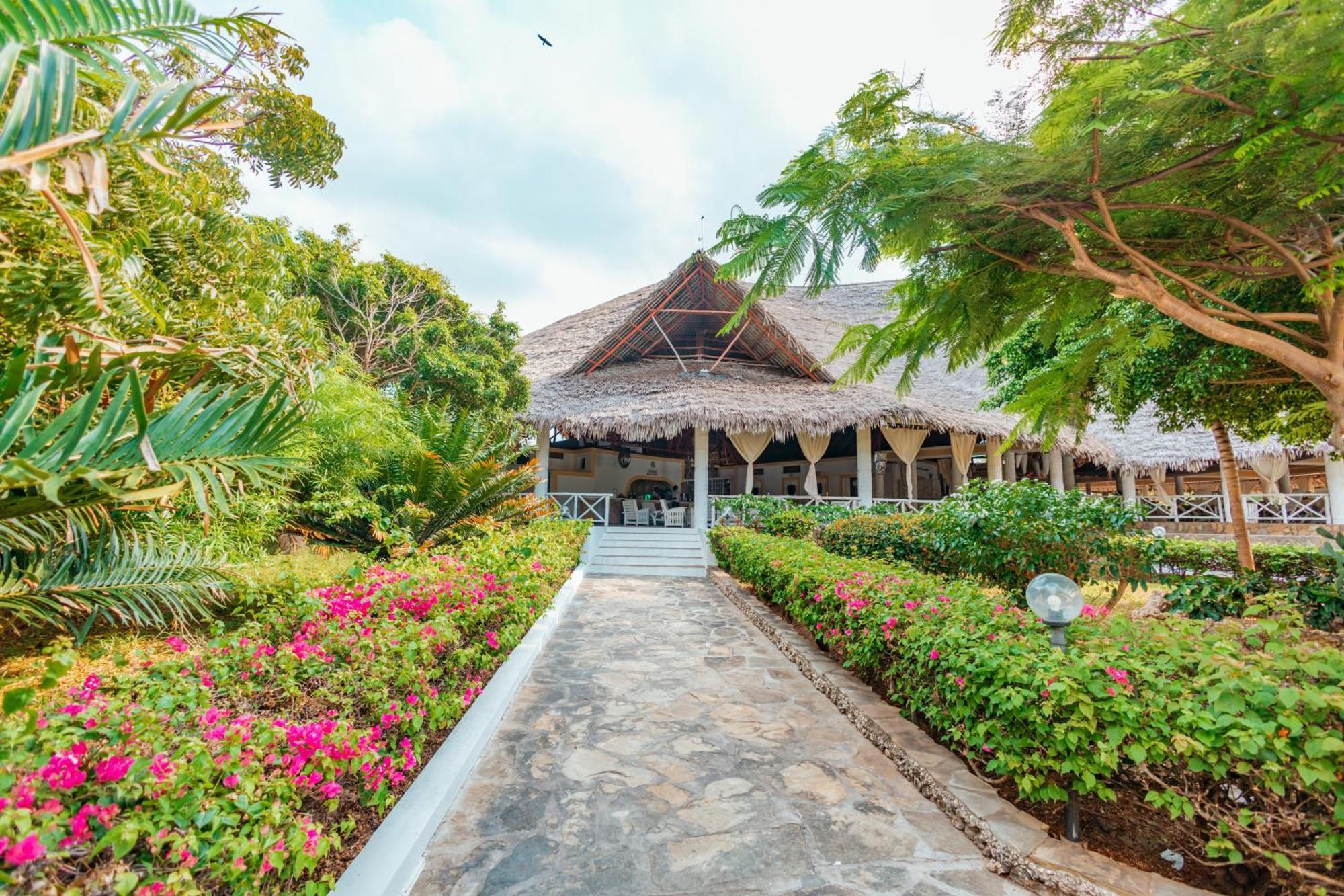 Twiga Beach Resort Watamu Buitenkant foto