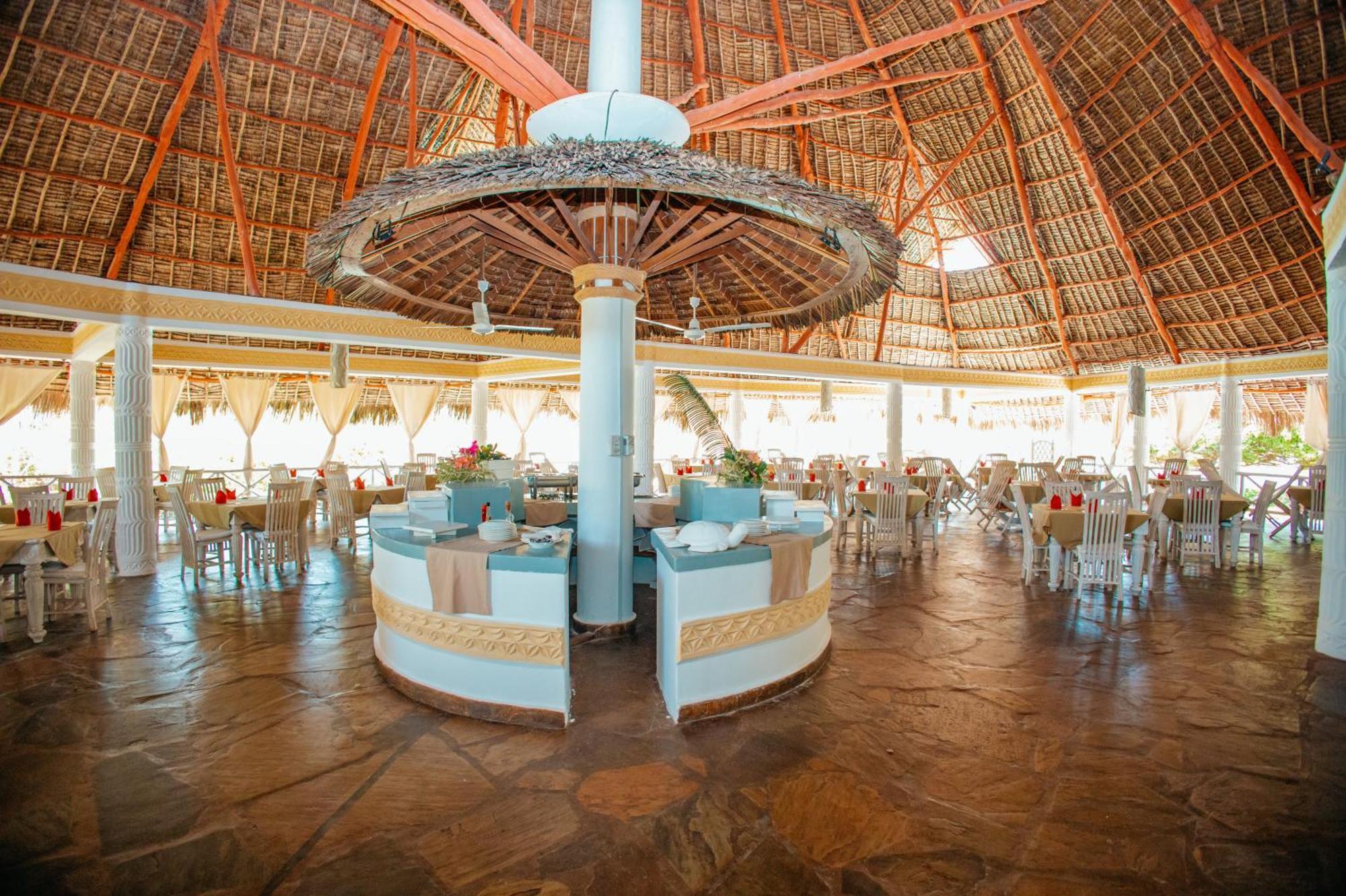 Twiga Beach Resort Watamu Buitenkant foto