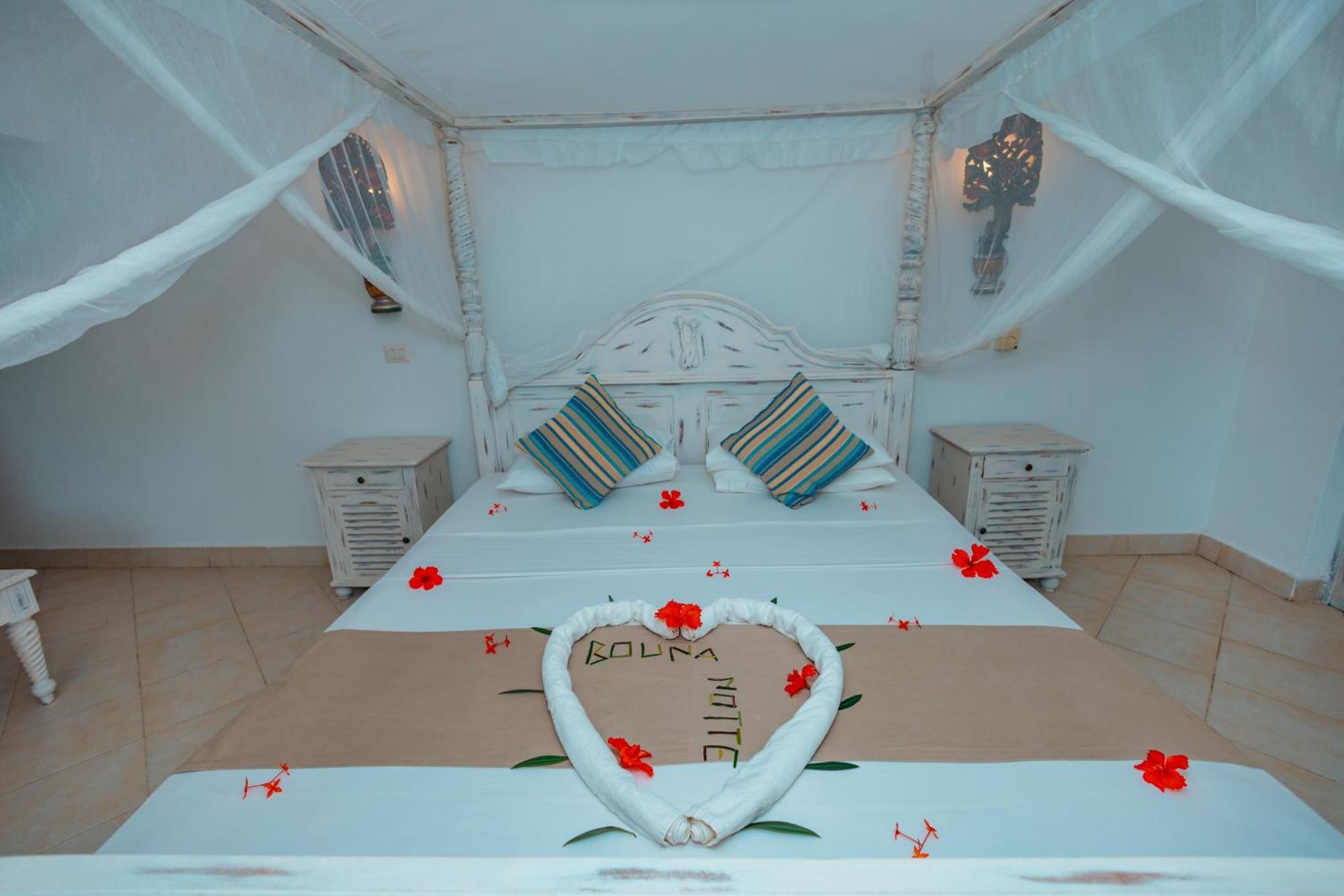 Twiga Beach Resort Watamu Buitenkant foto