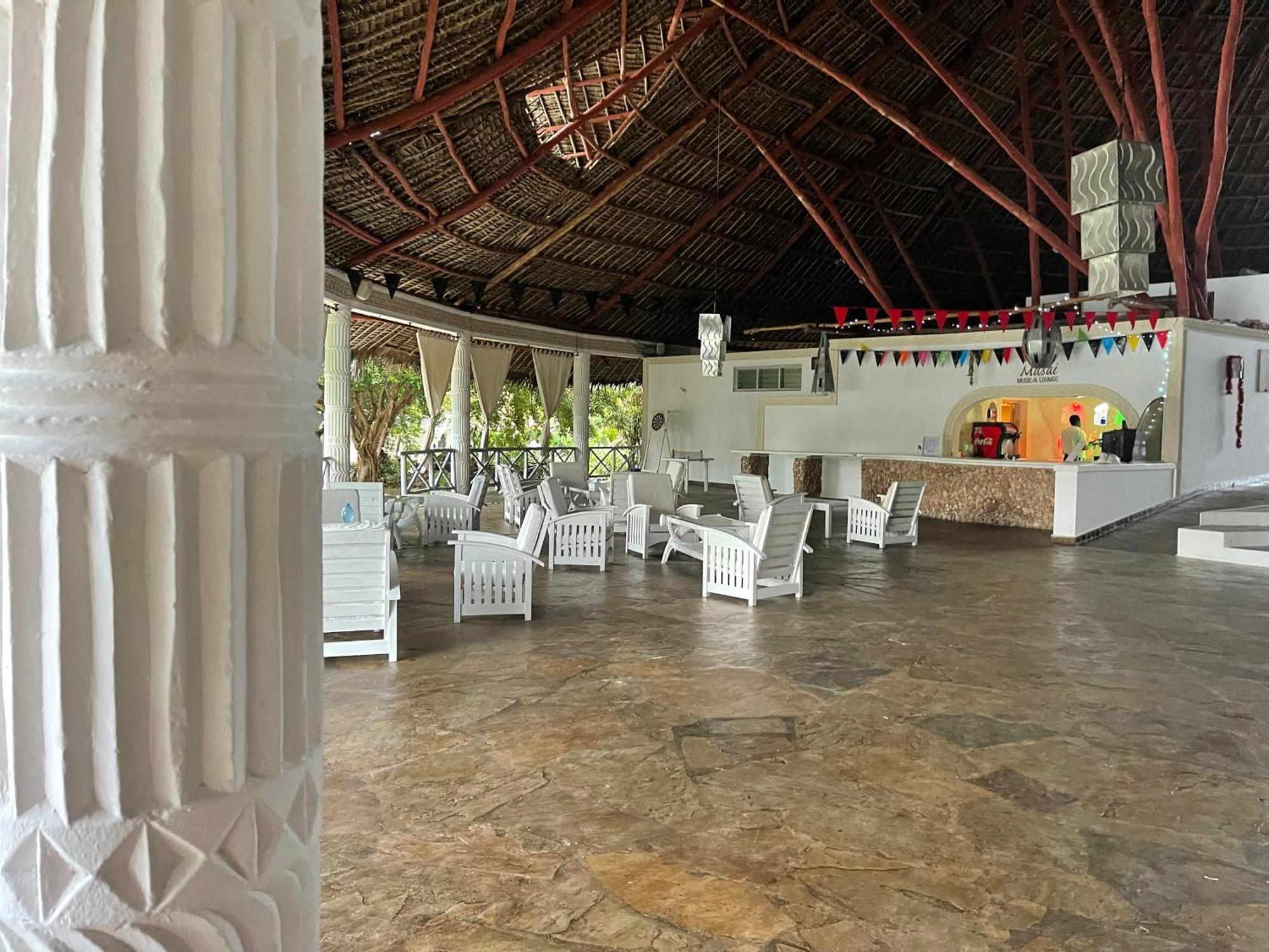 Twiga Beach Resort Watamu Buitenkant foto