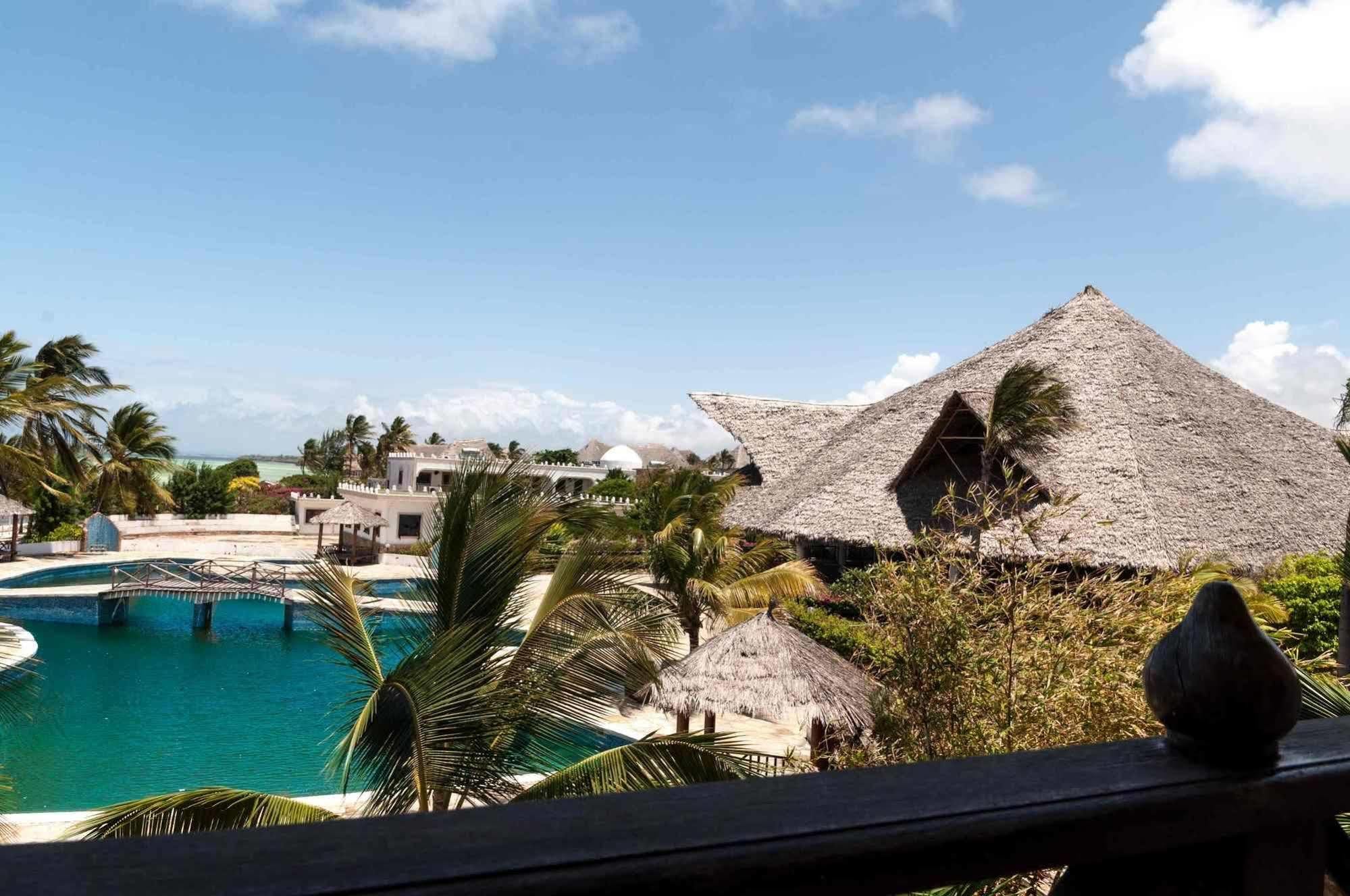 Twiga Beach Resort Watamu Buitenkant foto